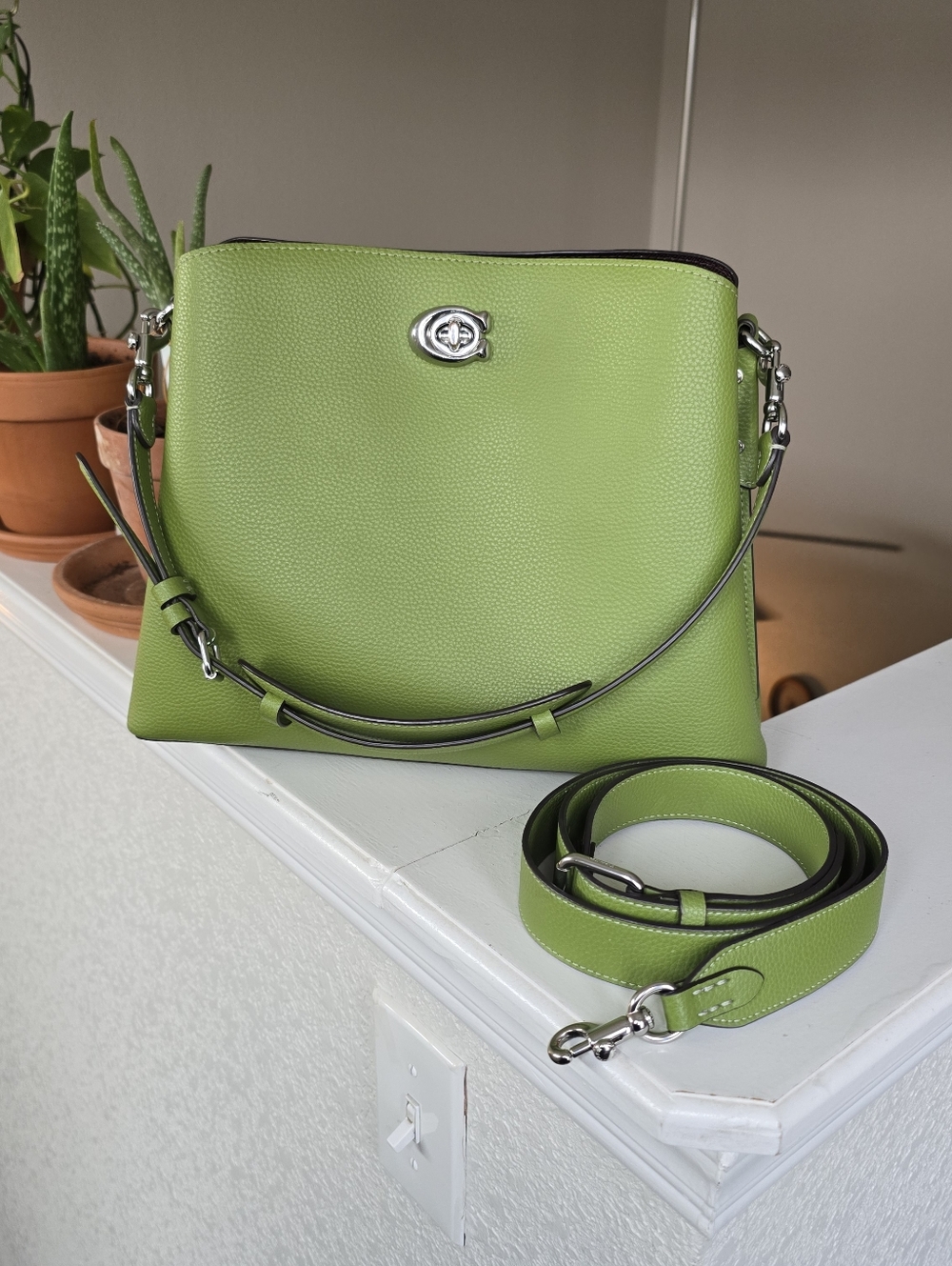 Coach Pebbled Leather Willow Dark Lime Color Shoulder Bag #C2621 - Picture 3 of 16